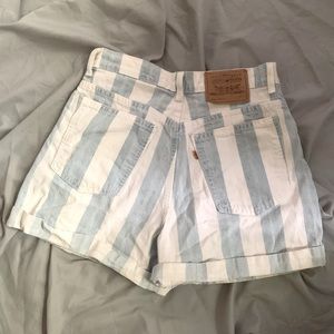 Levi Shorts